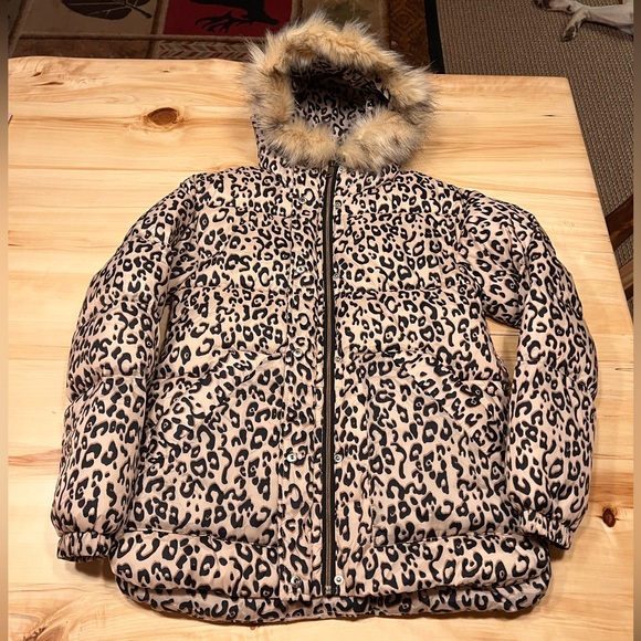 Fashion Nova Leopard Puffer Jacket Size Small - Picture 1 of 8